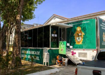 Outubro Rosa: campanha em Manaus orienta mulheres a buscarem prevenção ao câncer nas UBSs