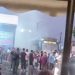 Vídeo: Incêndio atinge ônibus da linha 560 e deixa passageiros aflitos
