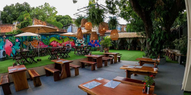 Feriado em Manaus tem pagode, passeio e dicas imperdíveis com comilança