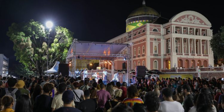 Última do ano: Tacacá na Bossa encerra 16ª temporada com especial Beatles, hoje (16)