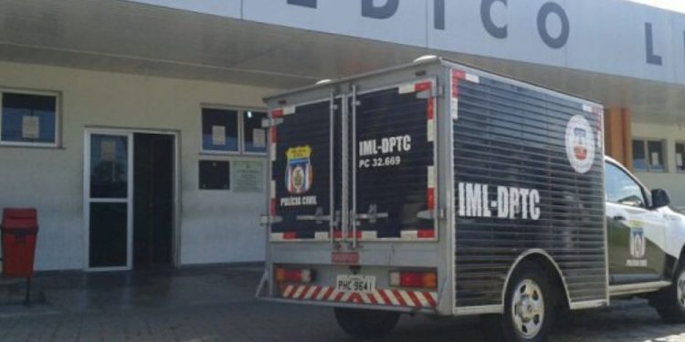 Polícia encontra corpo enrolado em lençol no Nova Cidade