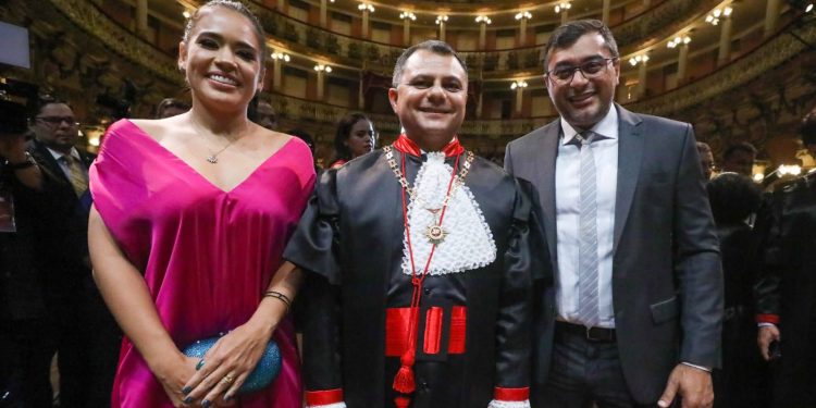 Wilson Lima ressalta a importância do Ministério Público durante posse do procurador-geral do MP-AM