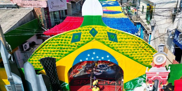Com apoio da Prefeitura de Manaus, ruas decoradas terão a maior Copa de todos os tempos