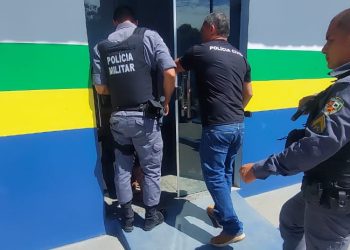 Pai é preso por levar o próprio filho de 8 anos para cometer furtos no Amazonas