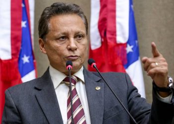 Aleam: Com Adjuto Afonso, já são 10 parlamentares que apoiam reeleição de Roberto Cidade