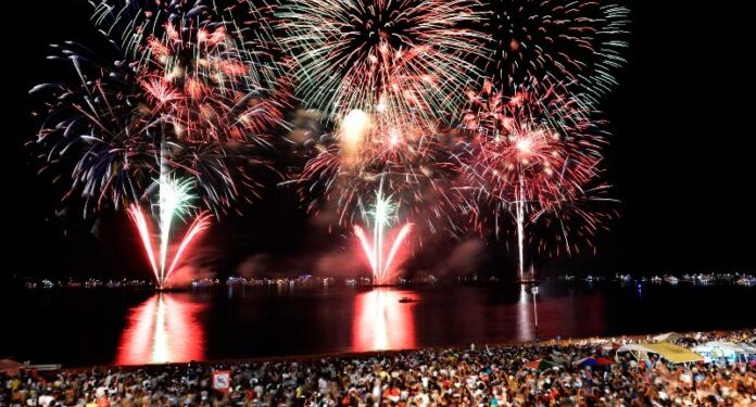 Pela primeira vez, Réveillon em Manaus terá show pirotécnico com fogos silenciosos