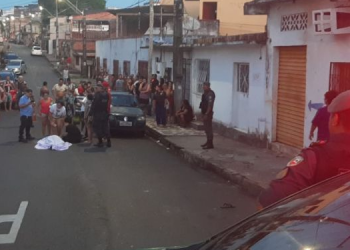 Jovens de 21 anos são executados em salão de beleza na Redenção