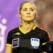 Pela primeira vez Fifa anuncia mulheres para arbitrar jogo da Copa; brasileira está entre elas