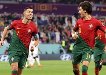 Portugal vence, vai às oitavas e coloca Uruguai no caminho do Brasil