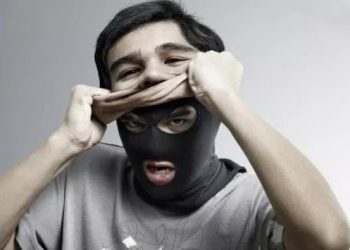 Golpistas se passam por policiais para arrancar dinheiro de vítimas no Amazonas