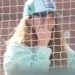 Vídeo: Shakira mostra dedo do meio para Piqué ao encontrar ex no jogo do filho