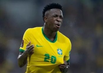 Vinícius Júnior é a única dúvida de Tite para a estreia na Copa