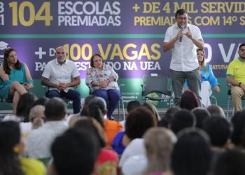 Wilson Lima anuncia pagamento do 14º salário na segunda a educadores do AM
