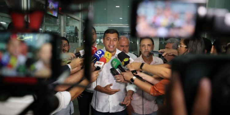 Wilson Lima divulga balanço com 27 mil vagas ofertadas pelo Sine Amazonas e anuncia ampliação
