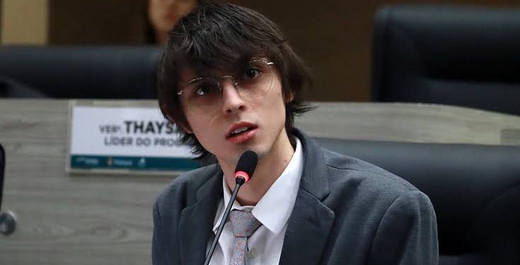 Amom é acusado de ameaçar servidoras da CMM, ‘Tu vai se ver comigo’, diz ele