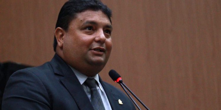 Vereador Caio André conta com apoio do PSDB para presidência da CMM