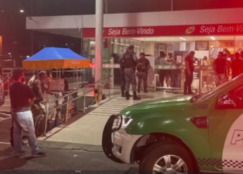 Trio mascarado e armado invade DB da Cidade Nova e assalto termina em tiros