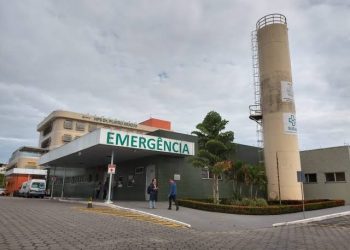 Vigilante é baleado e esfaqueado durante assalto na linha 640 em Manaus