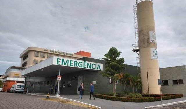 Vigilante é baleado e esfaqueado durante assalto na linha 640 em Manaus