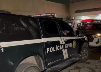 Sargento da PM leva terçadada na cabeça após matar mecânico e ferir outro em Manaus