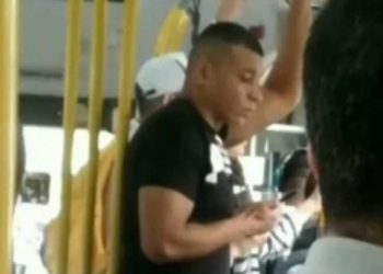 Mbappé no busão: sósia brasileiro viraliza após final da Copa