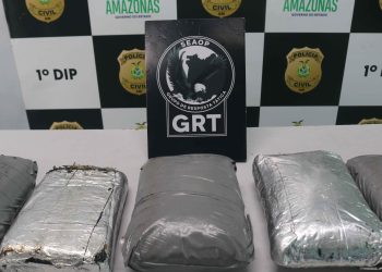 Depois do bagulho na farinha, polícia apreende 5 kg de skunk em pneu de veículo no AM