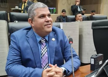 Vereador que usa Cotão para auto promoção quer ser presidente da CMM