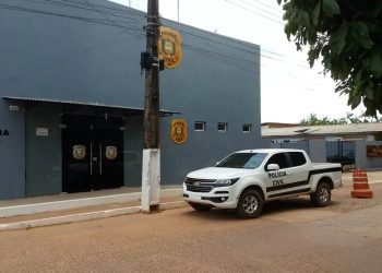 Professor é indiciado por enviar ‘nudes’ a aluna de 12 anos e pedir fotos íntimas dela