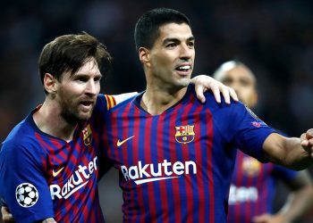 Suárez no Brasil? Jogador deve chegar em janeiro para assinar com o Grêmio