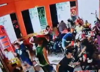 Vídeos: uma mulher morre e cinco pessoas ficam feridas em tiroteio no Centro de Manaus