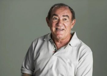 Renato Aragão dá susto após ser internado às pressas