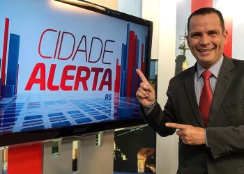 Ex-apresentador da Record TV é encontrado morto em casa aos 47 anos