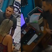 Homem rouba papelaria em Manaus, foge e deixa mulher trancada na loja; vídeo