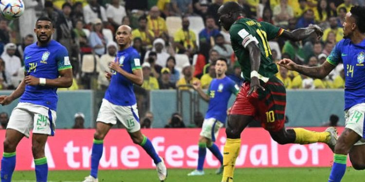 Brasil perde para Camarões por 1 a 0 em partida nesta sexta-feira