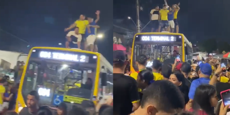 Vídeo: Moradores do Morro da Liberdade não desanimam com derrota e dançam em cima do busão
