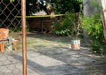 Homem é encontrado com as calças abaixadas e amarrado pelo pescoço após ‘noitada’ em Manaus