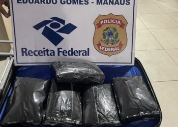 Mulheres são presas no aeroporto de Manaus com as malas cheias de maconha tipo skunk