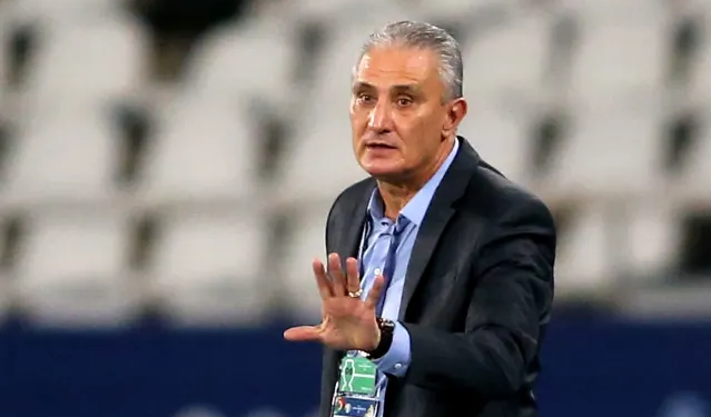 Tite, ex-técnico da Seleção Brasileira, é roubado e ainda esculhambado por bandido por causa da eliminação do Brasil