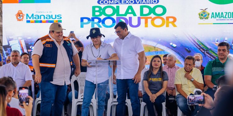 Complexo viário da Bola do Produtor, em Manaus, vai se chamar ‘Viaduto Rei Pelé’