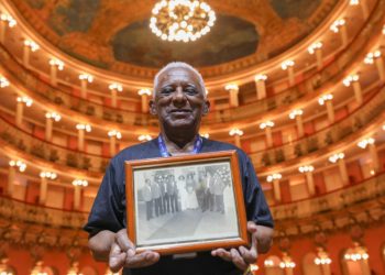 Guardião da Cultura: Servidor mais antigo do Teatro Amazonas completa 50 anos de trabalho