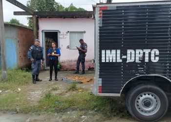 Assassinos executam ‘Minhoca’ e na fuga roubam carro de mulher na Zona Norte de Manaus