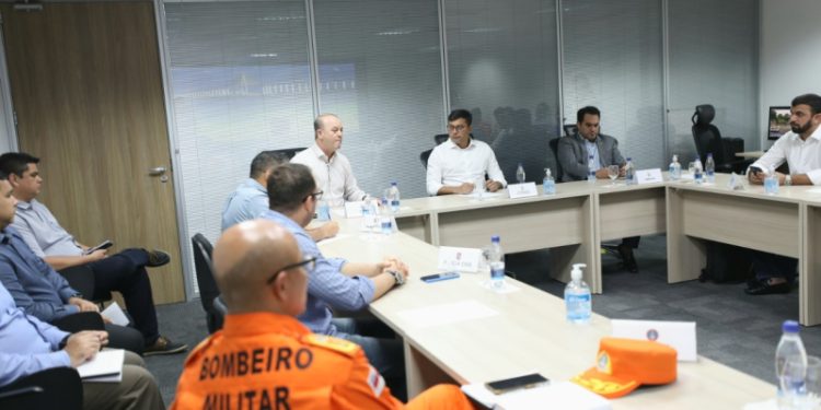 Governo envia 29 PMs do Amazonas para auxiliar na segurança de Brasília