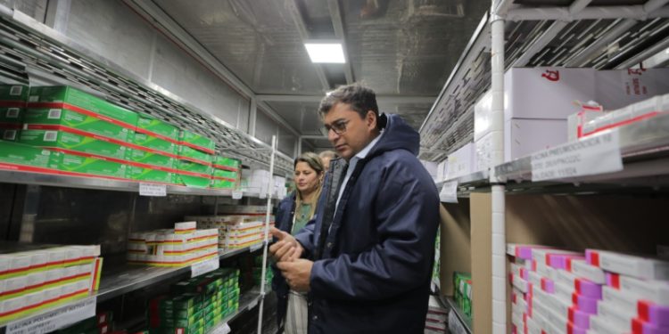 Wilson Lima inaugura novo Centro de Distribuição de vacinas e soros no Amazonas