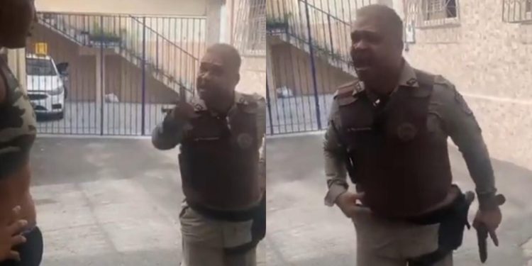 ‘Cala a boca desgraça’, diz PM aos gritos a moradora; veja vídeo