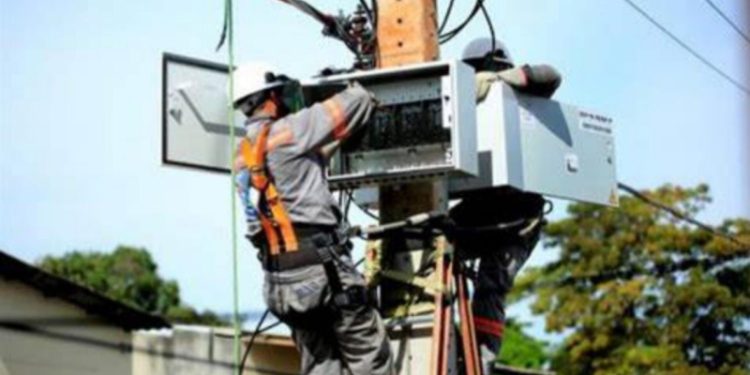 Continua proibida a instalação dos novos medidores de energia no Amazonas