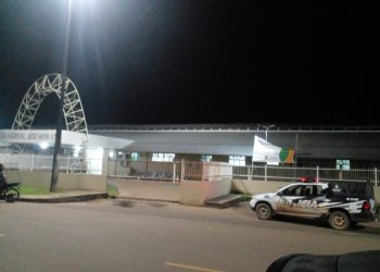 Cadela, papagaio, macaco e homem são mortos após discussão no AM; três pessoas ficam feridas