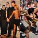 Vídeo: fãs do RBD saem no soco ao tentarem furar fila para comprar ingressos do show