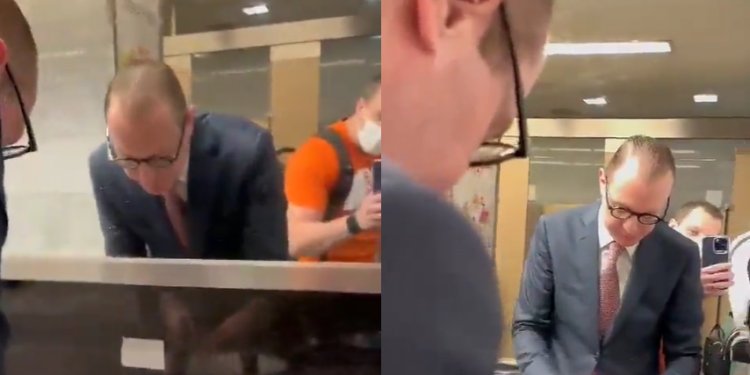 Advogado de Lula é hostilizado em aeroporto: ‘Olha o bandido, o corrupto aqui’; vídeo