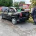 Mortes no jogo do Peladão: Assassinos abandonam carro usado no crime e incendeiam