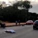 Casal morre na Avenida do Turismo após bater moto de frente com carro